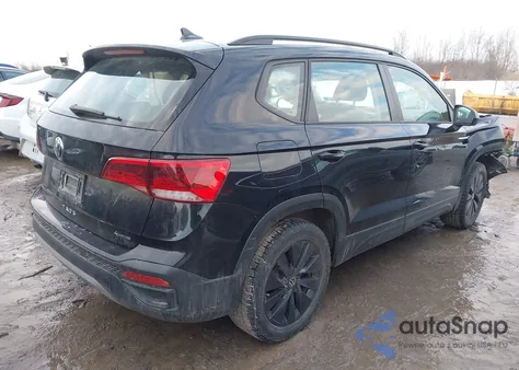 2022 Volkswagen Taos 1.5T S z USA, uszkodzony, nr VIN 3VVMX7B24NM055898